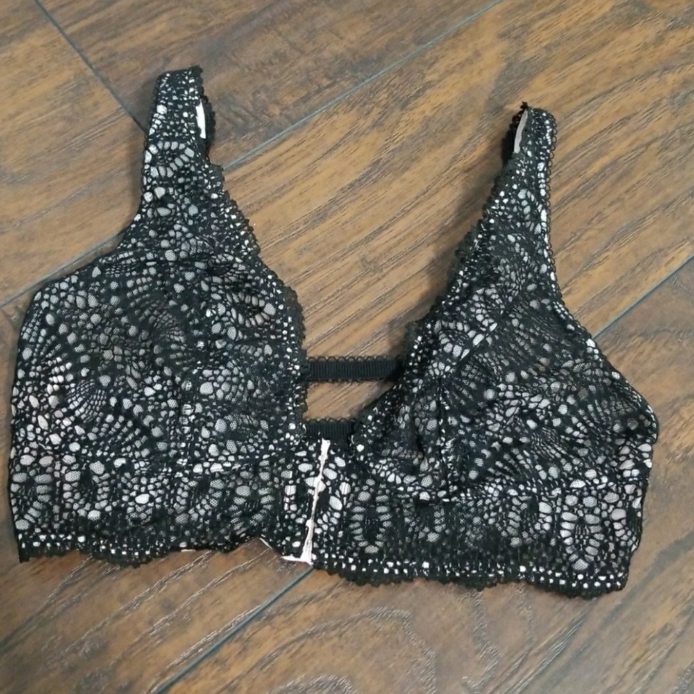 Bra